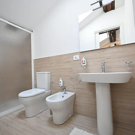 Charm And Quiet Guest house Catania