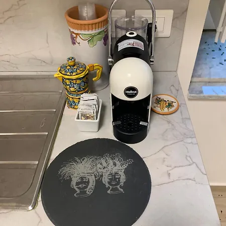 Charm And Quiet 3* Katánie